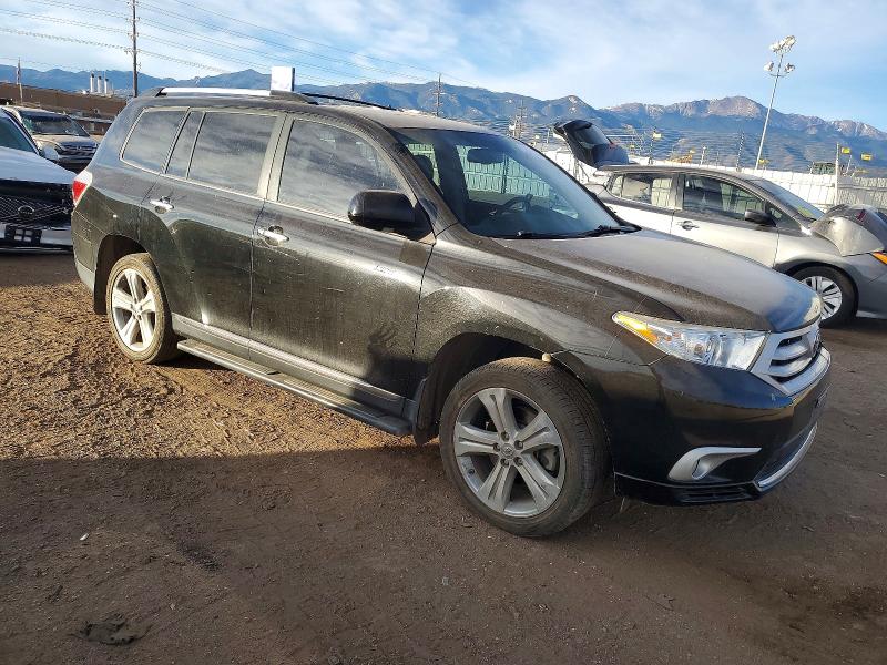 Photo 4 from auction – 2013 TOYOTA HIGHLANDER with VIN 5TDDK3EH6DS195486