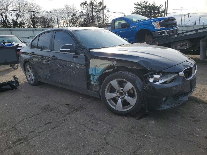 Photo 4 from auction – 2013 BMW 328 I SULE with VIN WBA3C1C53DF444538