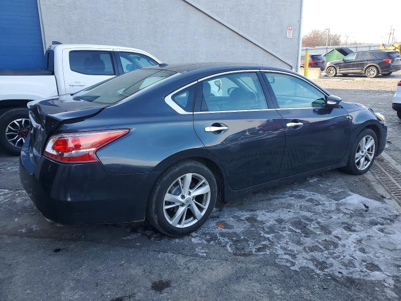 Photo 3 from auction – 2013 NISSAN ALTIMA with VIN 1N4AL3AP7DC121451