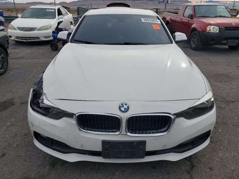 Photo 5 from auction – 2017 BMW 320 with VIN WBA8A9C39HK864536