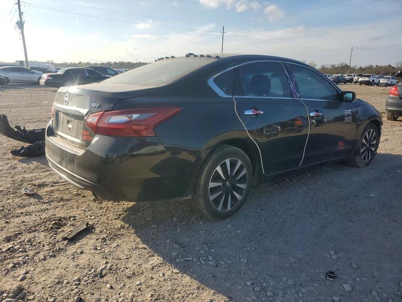 Photo 3 from auction – 2018 NISSAN ALTIMA with VIN 1N4AL3AP2JC215572