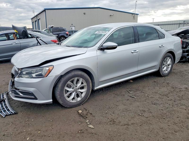 VOLKSWAGEN PASSAT 2016 with VIN 1VWAT7A34GC043808 - Photo from auction