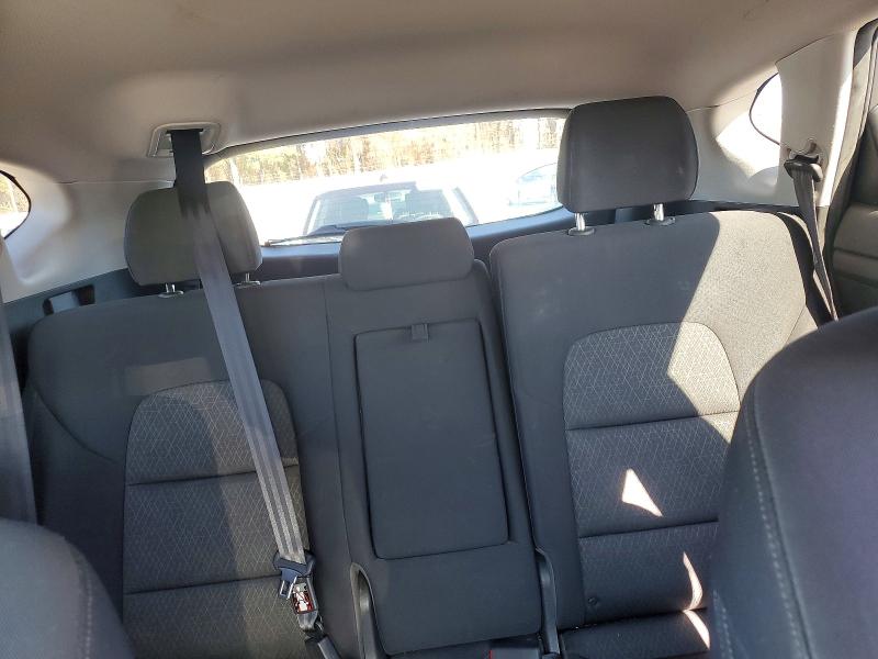 Photo 10 from auction – 2016 HYUNDAI TUCSON LIM with VIN KM8J3CA49GU208052