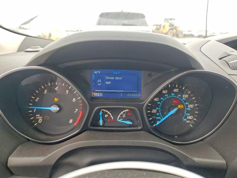 Photo 9 from auction – 2015 FORD ESCAPE S with VIN 1FMCU0F77FUA27876
