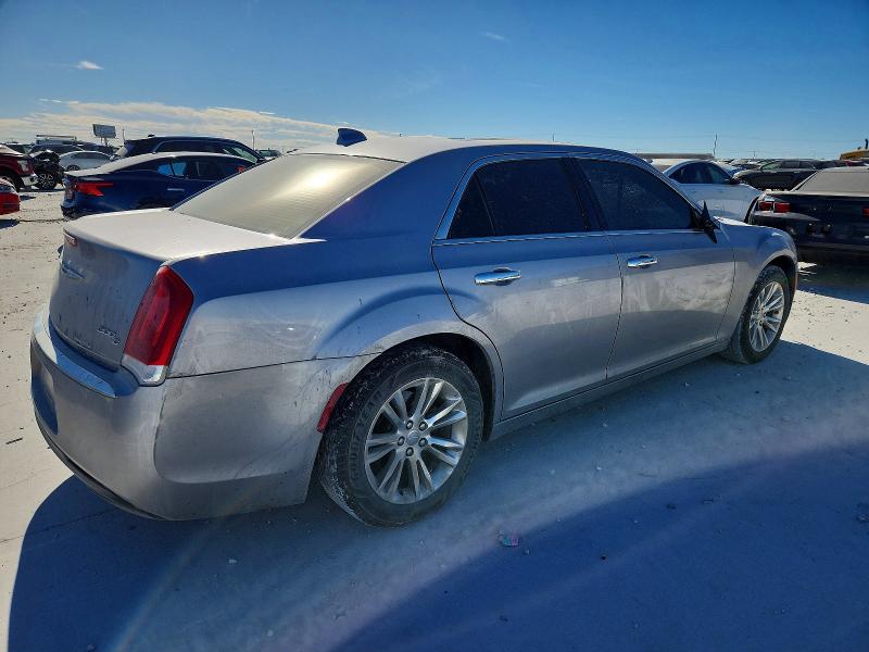 Photo 3 from auction – 2017 CHRYSLER 300C with VIN 2C3CCAEG2HH662478
