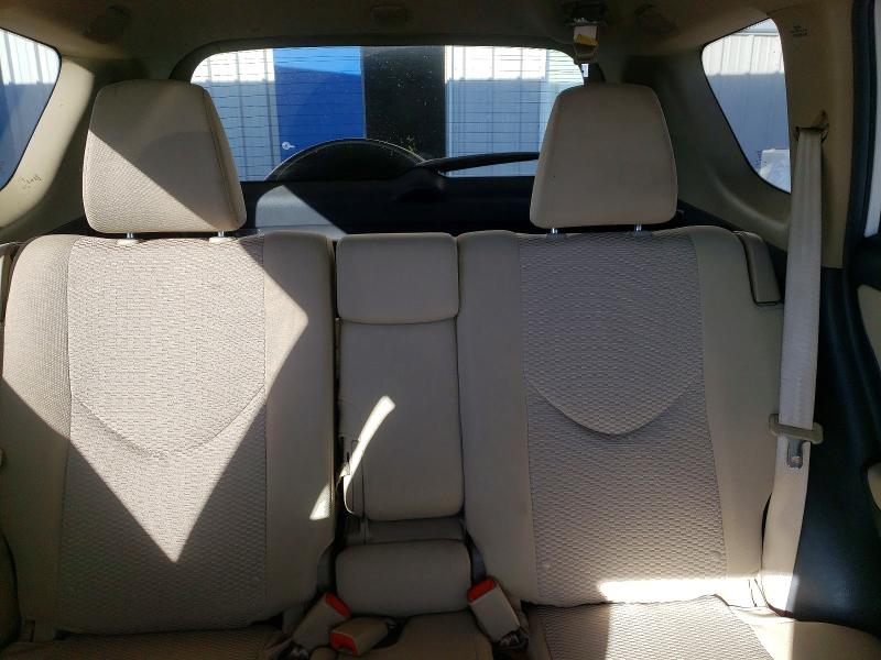 Photo 10 from auction – 2012 TOYOTA RAV4 with VIN 2T3BF4DV6CW267650