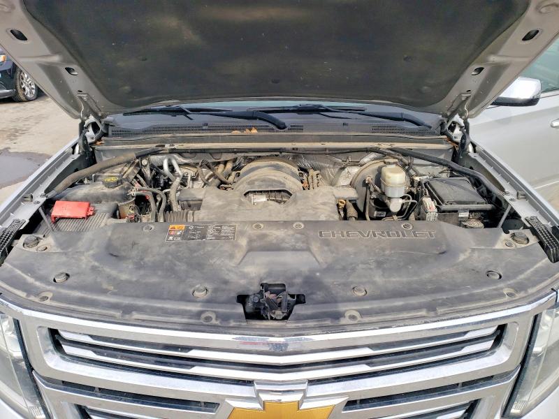 Photo 12 from auction – 2016 CHEVROLET SUBURBAN K with VIN 1GNSKJKC5GR325613