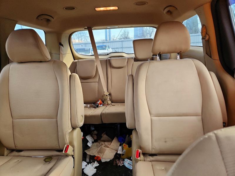 Photo 10 from auction – 2015 KIA SEDONA with VIN KNDMB5C16F6041834