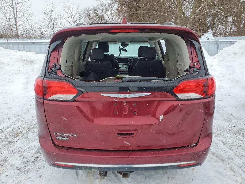 Photo 6 from auction – 2017 CHRYSLER PACIFICA T with VIN 2C4RC1EG6HR513300