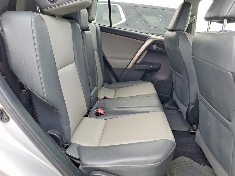 Photo 11 from auction – 2015 TOYOTA RAV4 LIMIT with VIN 2T3DFREV8FW307350
