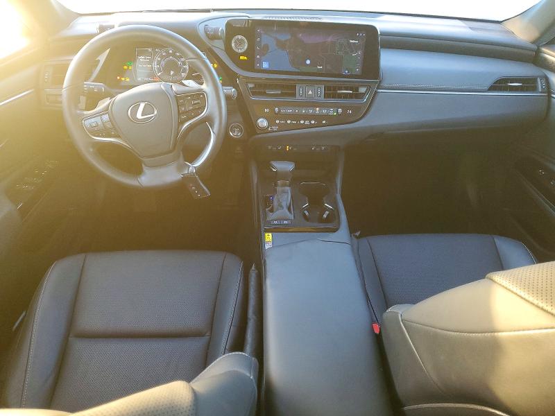 Photo 8 from auction – 2024 LEXUS ES 300H with VIN 58ADA1C17RU050767