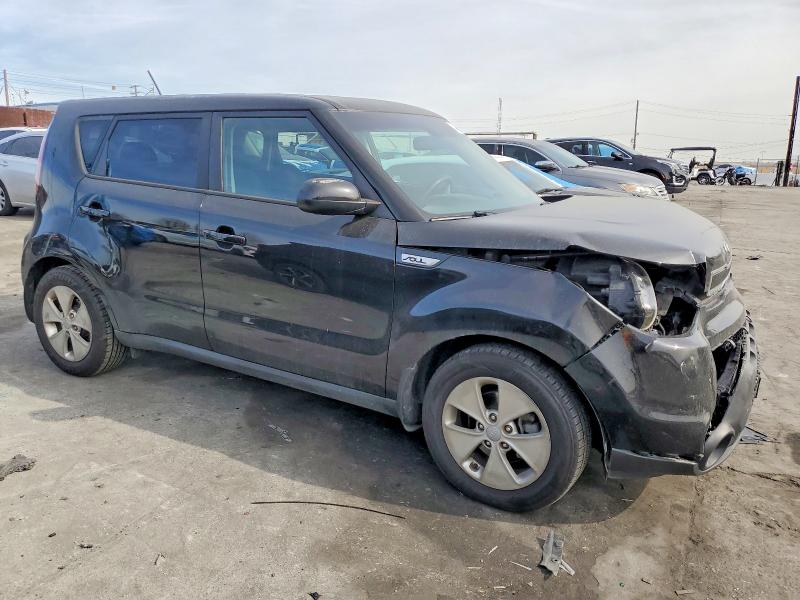 Photo 4 from auction – 2016 KIA SOUL with VIN KNDJN2A28G7847061