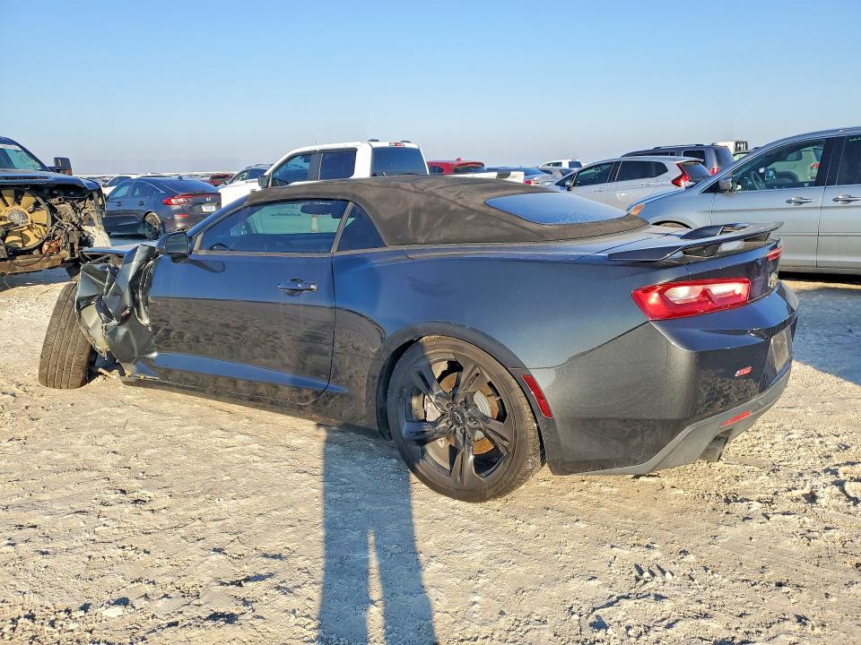 Photo 2 from auction – 2017 CHEVROLET CAMARO SS with VIN 1G1FF3D77H0208849