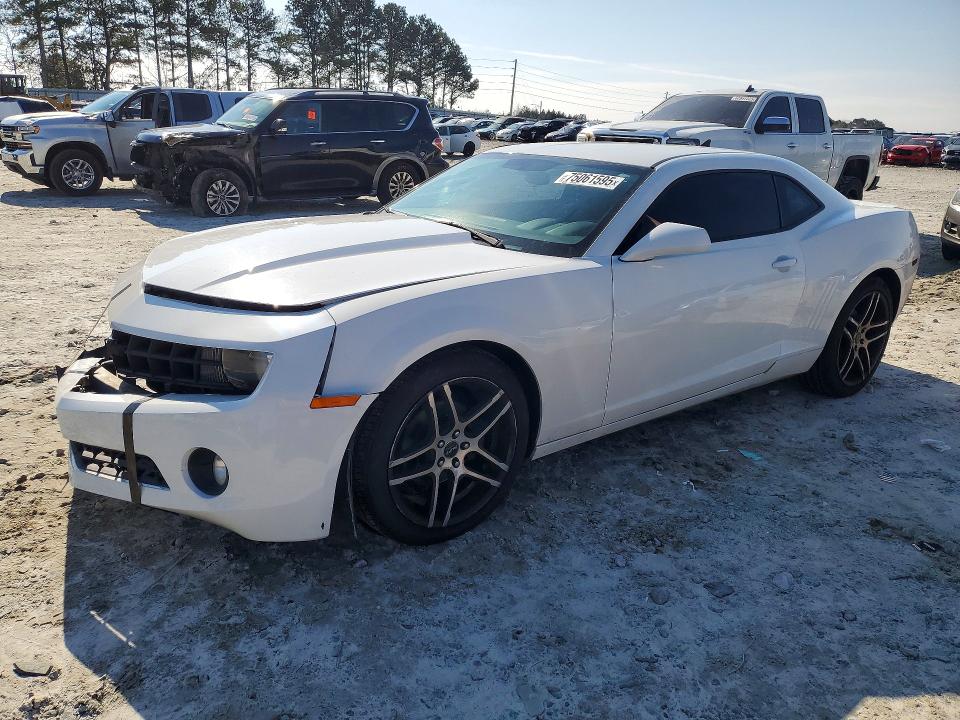 CHEVROLET CAMARO LT 2013 with VIN 2G1FB1E32D9199831 - Photo from auction