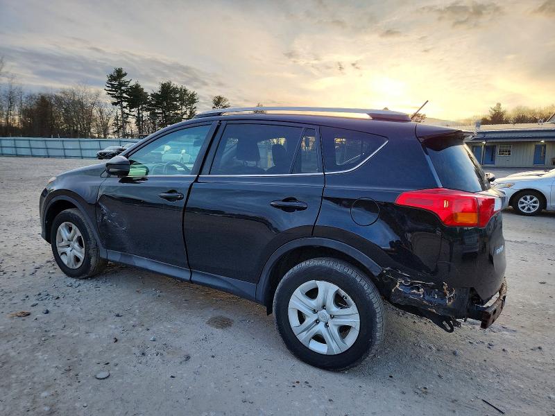 Photo 2 from auction – 2015 TOYOTA RAV4 LE with VIN 2T3BFREV3FW368774