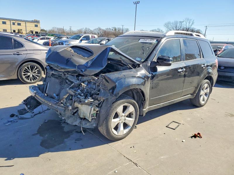 SUBARU FORESTER 2013 with VIN JF2SHGHC8DH415407 - Photo from auction