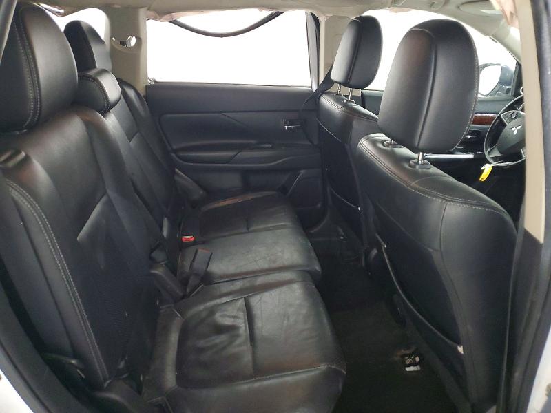 Photo 11 from auction – 2014 MITSUBISHI OUTLANDER with VIN JA4JZ4AX8EZ016652