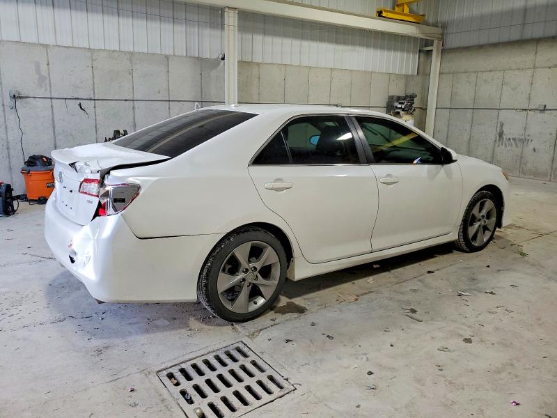 Photo 3 from auction – 2012 TOYOTA CAMRY BASE with VIN 4T1BF1FK0CU635542