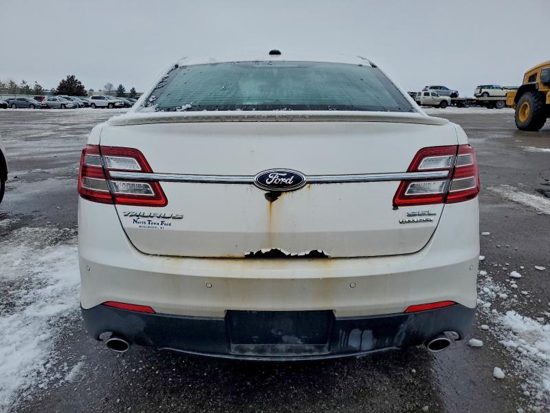 Photo 6 from auction – 2013 FORD TAURUS SEL with VIN 1FAHP2E82DG220817