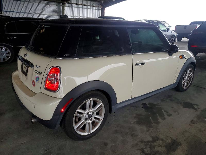 Photo 3 from auction – 2012 MINI COOPER with VIN WMWSU3C54CT259533