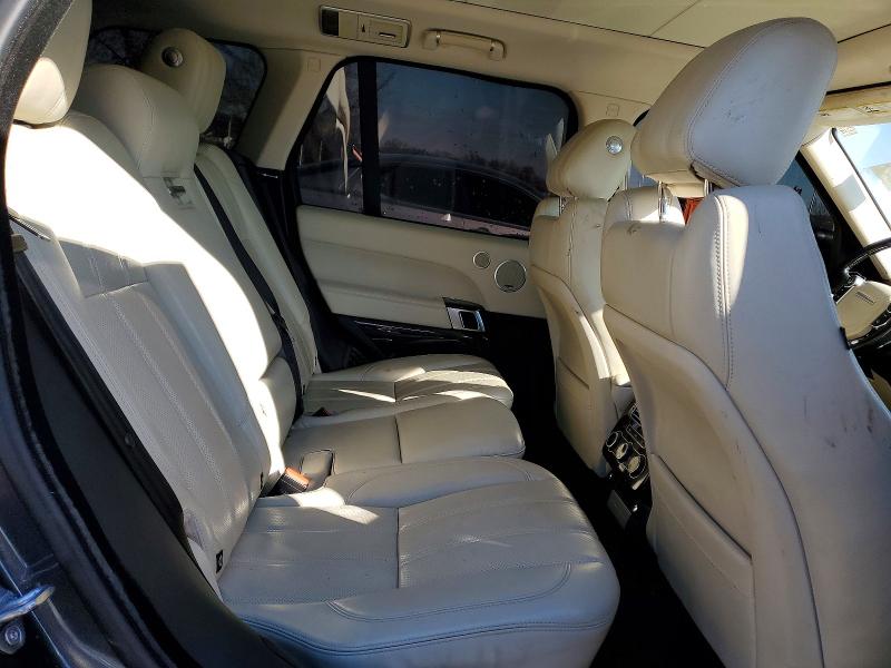 Photo 11 from auction – 2017 LAND ROVER RANGE ROVER HSE with VIN SALGS2FV1HA372100