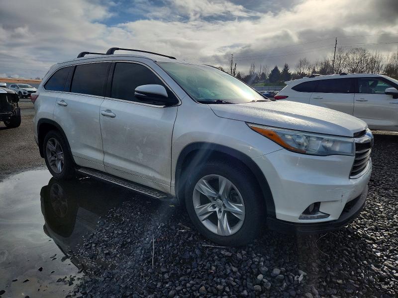 Photo 4 from auction – 2015 TOYOTA HIGHLANDER with VIN 5TDYKRFH9FS064056