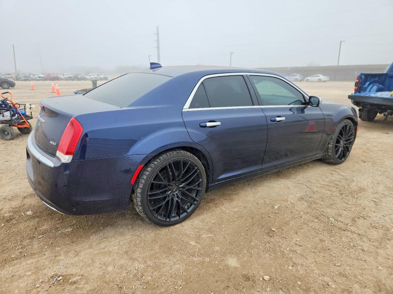 Photo 3 from auction – 2016 CHRYSLER 300 LIMITE with VIN 2C3CCAAG1GH334456