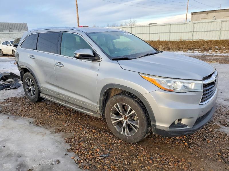 Фото 4 с аукциона – 2016 TOYOTA HIGHLANDER с VIN 5TDJKRFH7GS317006