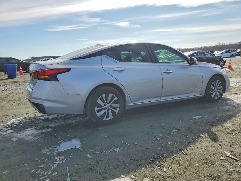 Photo 3 from auction – 2020 NISSAN ALTIMA with VIN 1N4BL4BVXLC254419