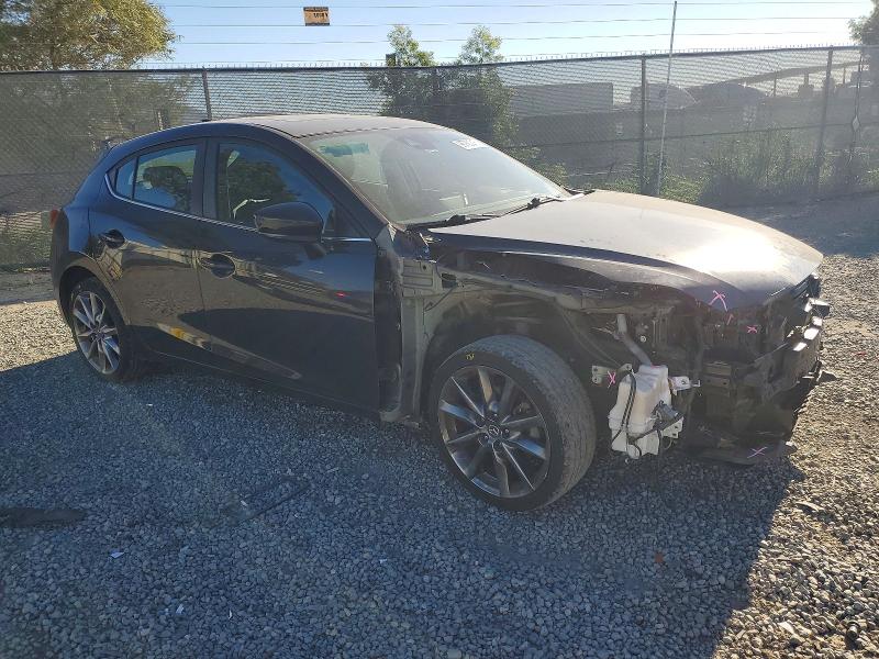 Photo 4 from auction – 2018 MAZDA 3 GRAND TO with VIN 3MZBN1M31JM170514