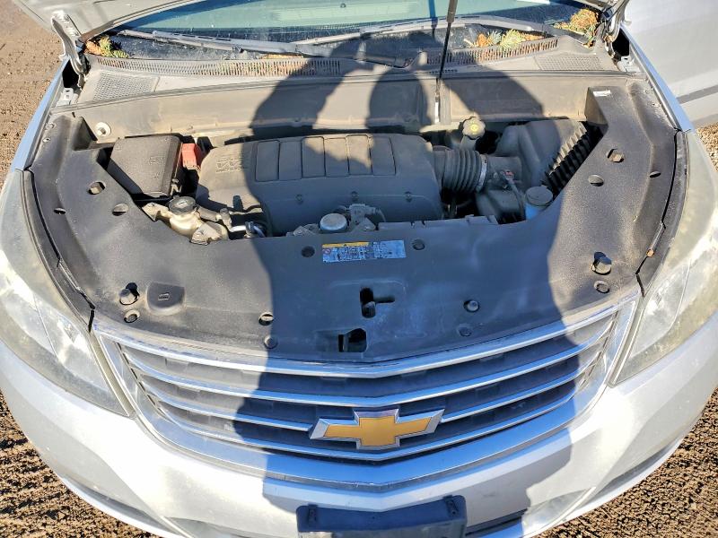 Photo 12 from auction – 2016 CHEVROLET TRAVERSE L with VIN 1GNKVFKD4GJ321130
