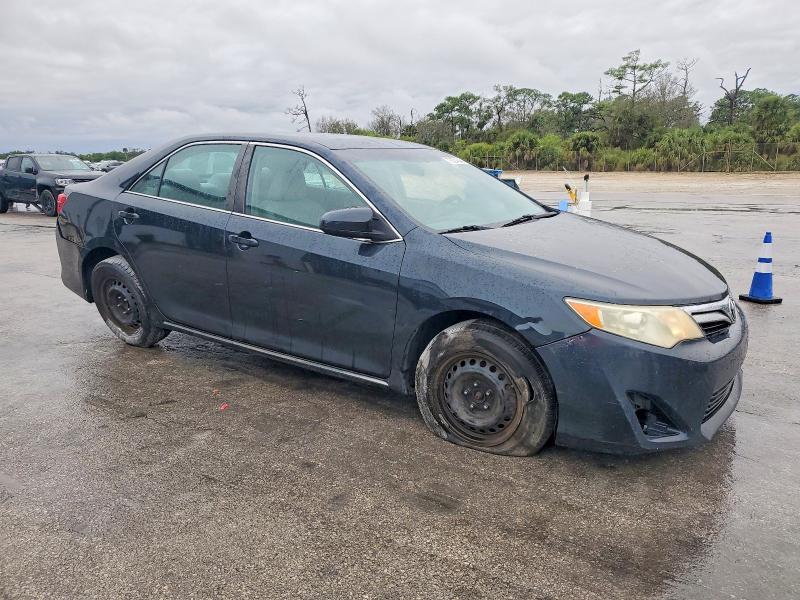 Photo 4 from auction – 2014 TOYOTA CAMRY L with VIN 4T1BF1FK2EU373655