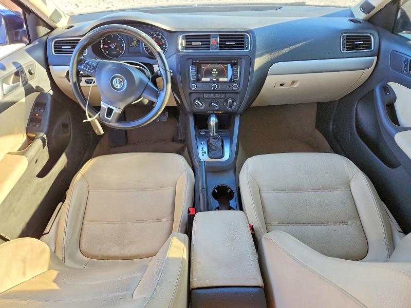 Photo 8 from auction – 2012 VOLKSWAGEN JETTA TDI with VIN 3VWLL7AJ5CM382545