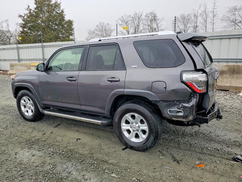 Foto 2 de la subasta – 2016 TOYOTA 4RUNNER SR con VIN JTEZU5JR1G5118959