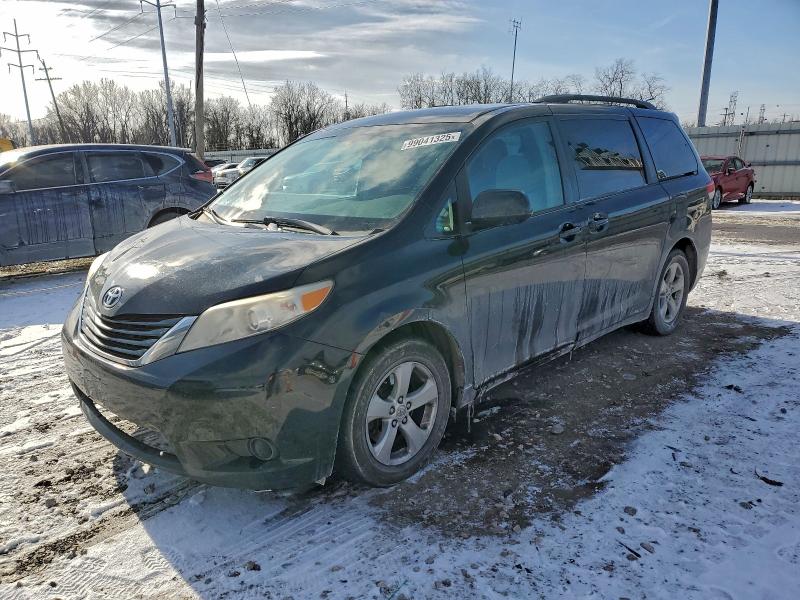 TOYOTA SIENNA LE 2011 with VIN 5TDKK3DC5BS066228 - Photo from auction