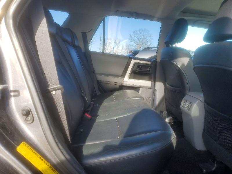 Photo 11 from auction – 2010 TOYOTA 4RUNNER SR with VIN JTEBU5JR2A5009208