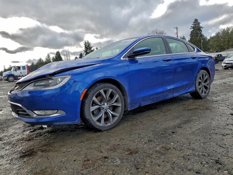 CHRYSLER 200 C 2015 con VIN 1C3CCCCB6FN561077 - Foto de la subasta