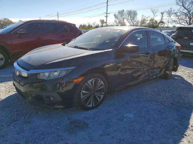 HONDA CIVIC 2016 with VIN 19XFC1F40GE017867 - Photo from auction