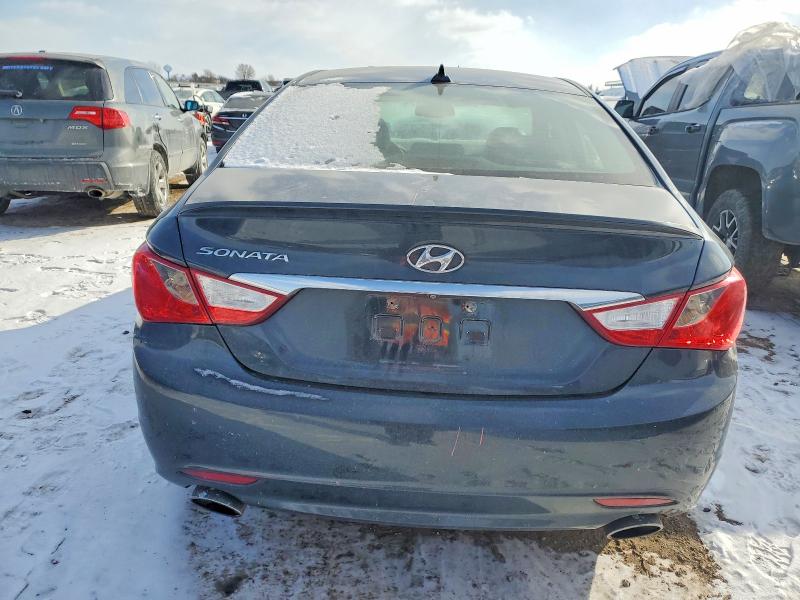 Photo 6 from auction – 2013 HYUNDAI SONATA SE with VIN 5NPEC4AC2DH791007