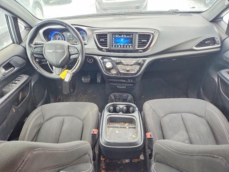 Photo 8 from auction – 2018 CHRYSLER PACIFICA with VIN 2C4RC1FG0JR350180