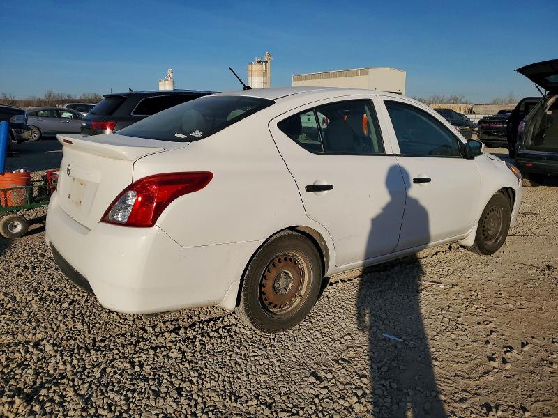 Photo 3 from auction – 2018 NISSAN VERSA S with VIN 3N1CN7AP3JL810295
