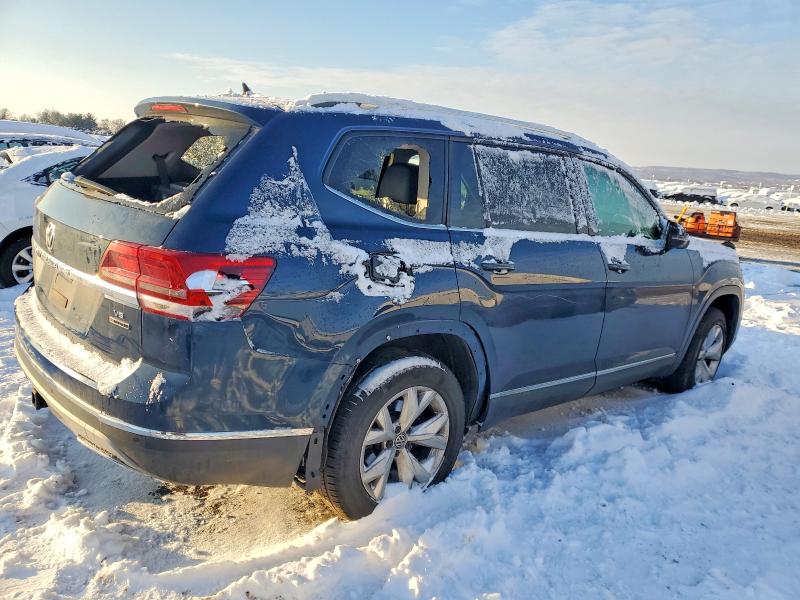 Photo 3 from auction – 2018 VOLKSWAGEN ATLAS with VIN 1V2MR2CA5JC526341