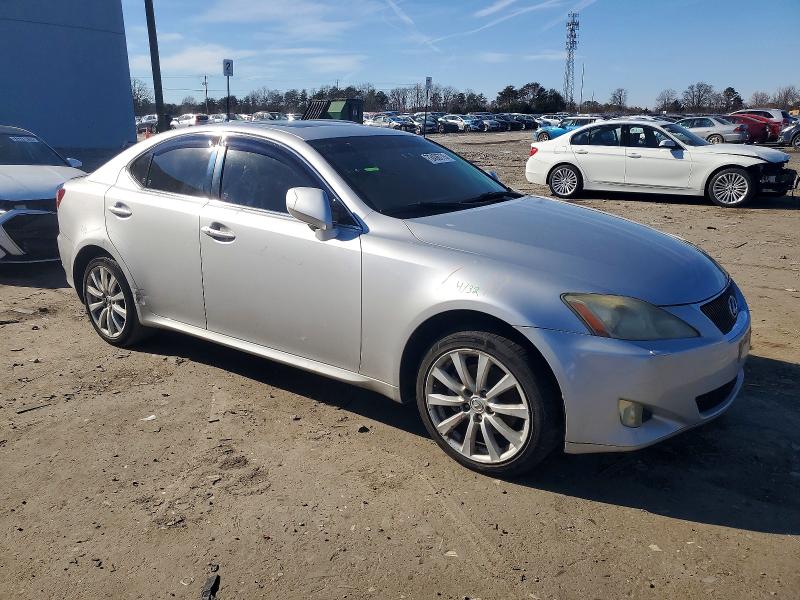 Photo 4 from auction – 2006 LEXUS IS 250 with VIN JTHCK262862006720