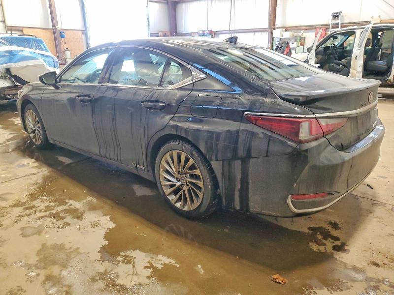 Photo 2 from auction – 2021 LEXUS ES with VIN 58AB21B19MU012973