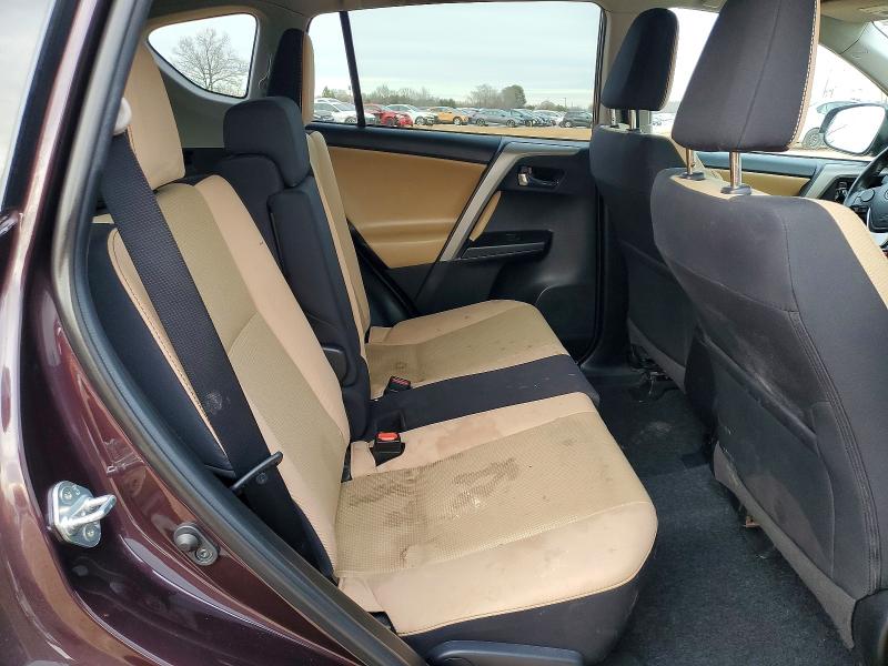 Photo 10 from auction – 2018 TOYOTA RAV4 with VIN 2T3WFREV1JW515734