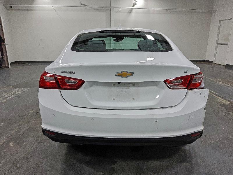 Photo 6 from auction – 2024 CHEVROLET MALIBU LT with VIN 1G1ZD5ST4RF159154
