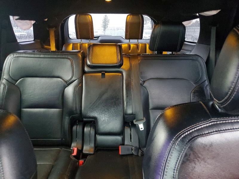 Zdjęcie 10 z aukcji – 2017 FORD EXPLORER L z VIN 1FM5K7FH9HGB21842