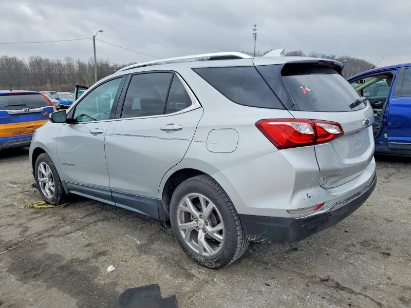 Photo 2 from auction – 2018 CHEVROLET EQUINOX PR with VIN 2GNAXMEV3J6123870