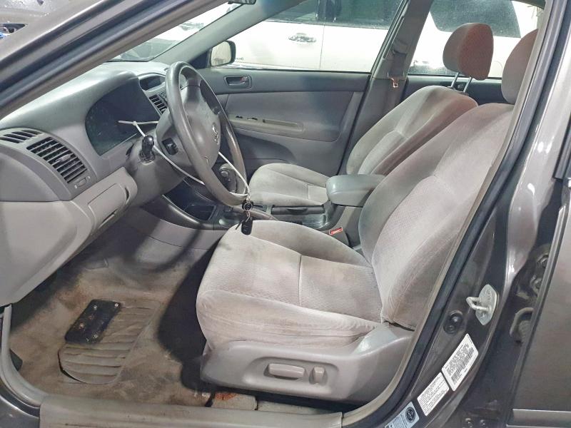 Photo 7 from auction – 2003 TOYOTA CAMRY LE with VIN 4T1BE32K43U697112