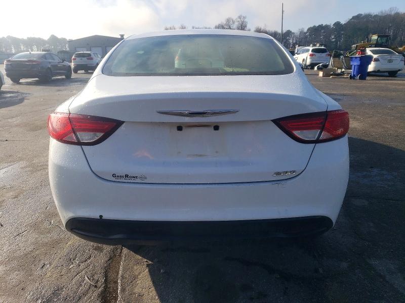 Photo 6 from auction – 2017 CHRYSLER 200 with VIN 1C3CCCFB0HN500192